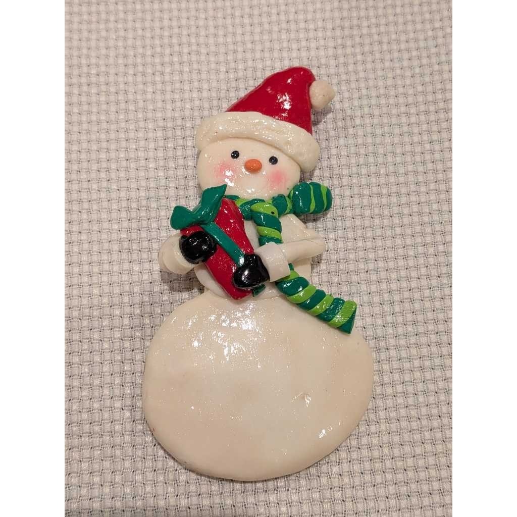 Handmade Christmas Snowman Pin Brooch Gift Scarf Holiday Festive Jewelry